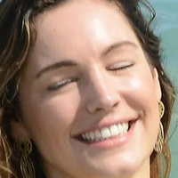 Kelly Brook Bikini Nude